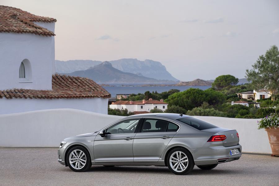  Volkswagen Passat 4-Motion 2014 года  (фото 5 из 21)